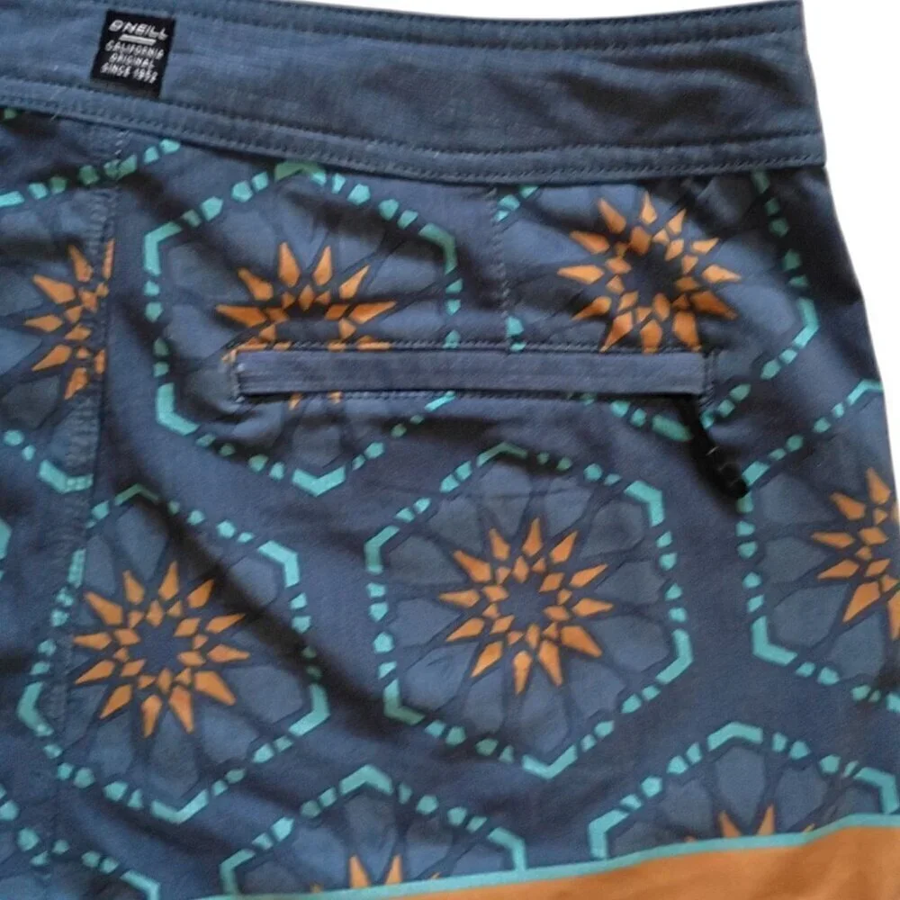 O'Neil Hyperfreak Men's Size 29 Aztec Swim Beach Surfing Board Shorts Drawstring